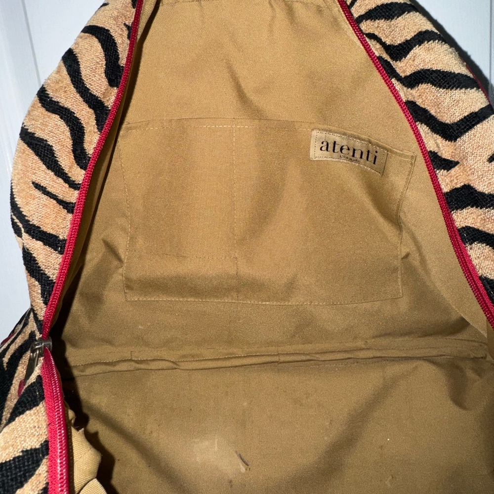 Atenti Overnighter Floral and Zebra Arabesque Carpet Bagger Bag - Picture 9 of 14